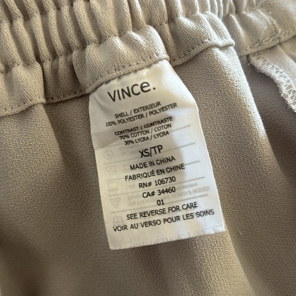 ♥️… VINCE. Tan/Grey Casual Joggers Trousers - Picture 3 of 3